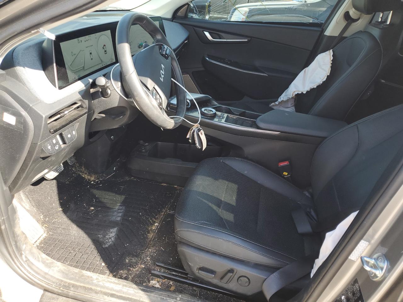 2023 KIA EV6 LIGHT VIN:KNDC34LA8P5126930
