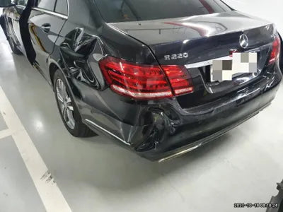 2016 Mercedes-Benz E 220 WDDHF0AB5GB319447 VIN:WDDHF0AB5GB319447