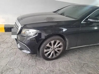 2019 Mercedes-Benz E 300 WDDZF4KB5KA683330 VIN:WDDZF4KB5KA683330