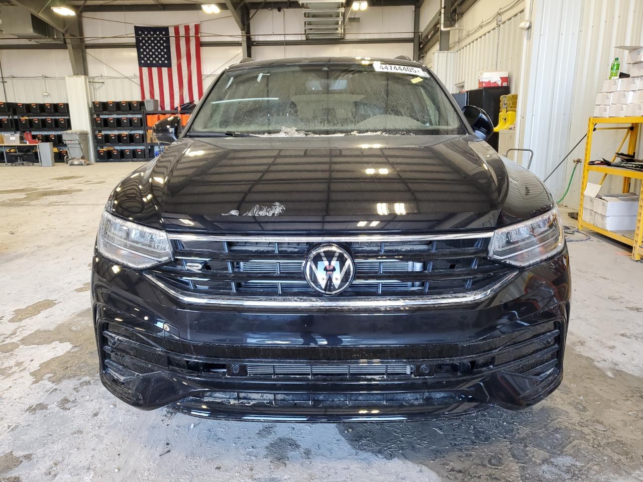 2024 VOLKSWAGEN TIGUAN SE R-LINE BLACK VIN:3VV8B7AXXRM208576