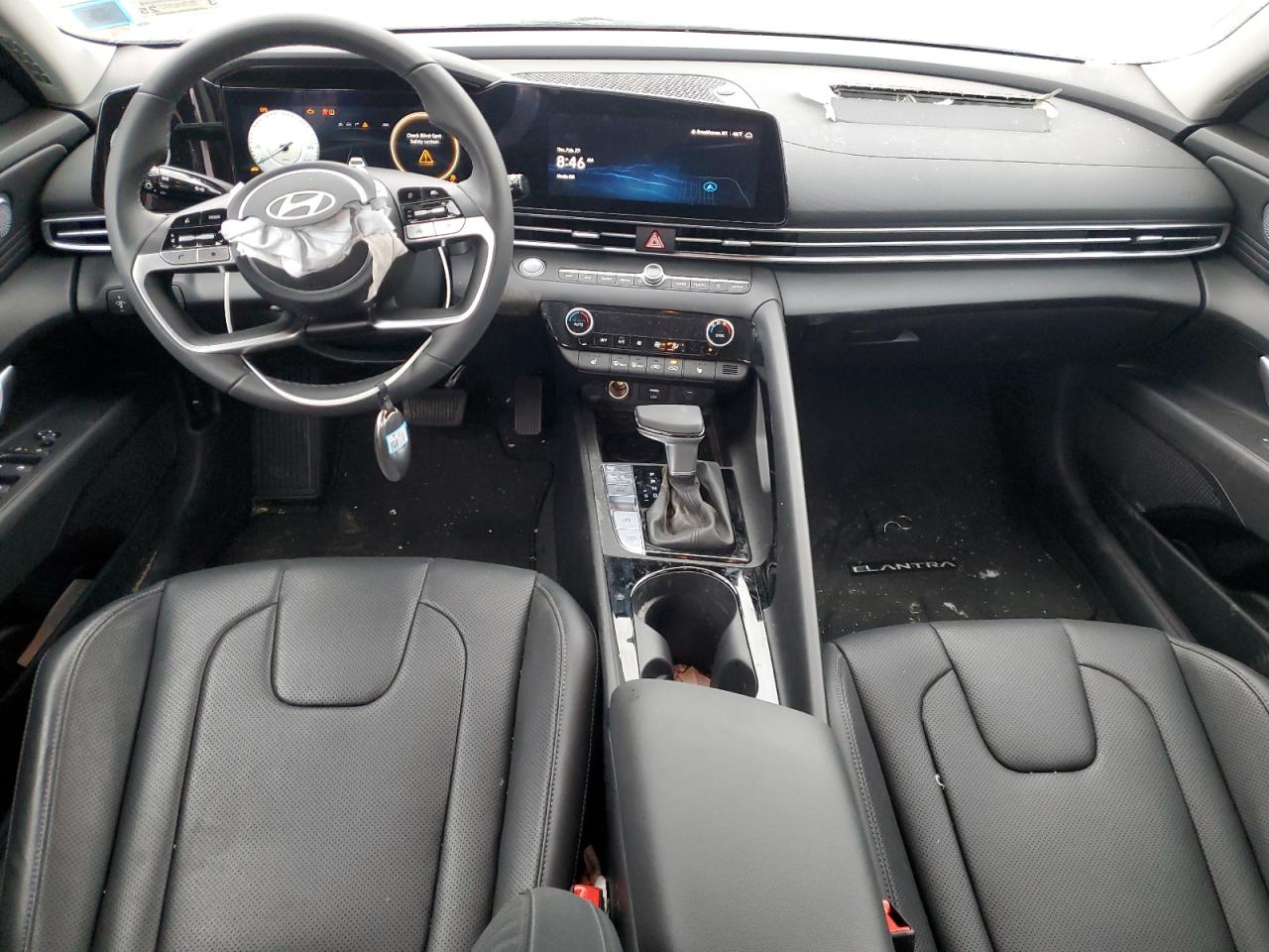 2024 HYUNDAI ELANTRA LIMITED VIN:3VV2B7AXXNM135208