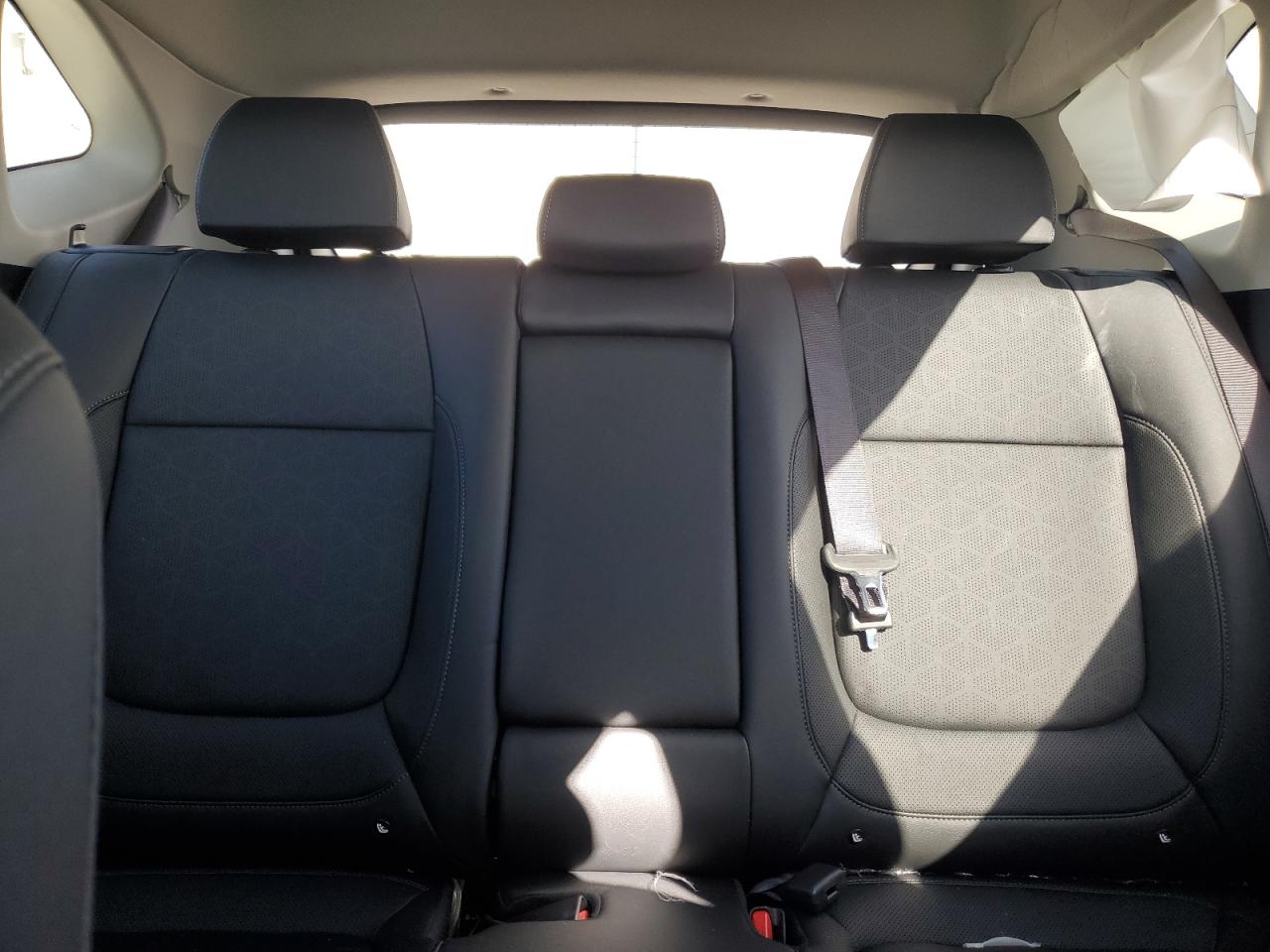 2024 KIA SELTOS EX VIN:KNDER2AA6R7663012