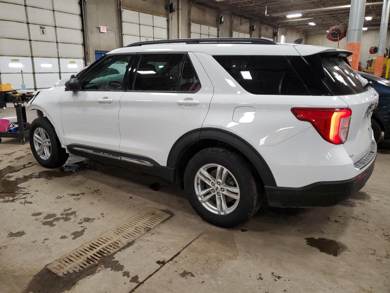 2022 FORD EXPLORER XLT VIN:1FMSK8DH0NGA28389
