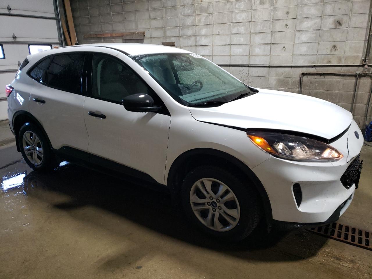 2022 FORD ESCAPE S VIN:1FMCU9F68NUA00163
