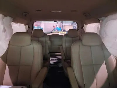 2016 Kia Carnival VIN: