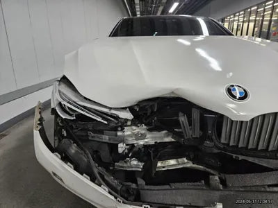2016 BMW 750 VIN: