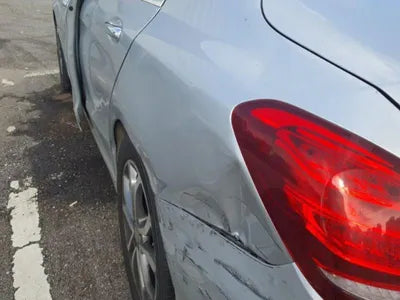 2016 Mercedes-Benz C 220 VIN: