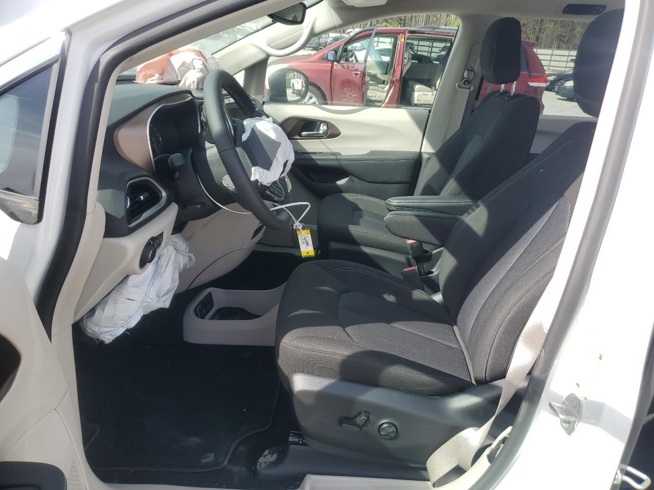 2023 CHRYSLER VOYAGER LX VIN:2C4RC1CG4PR578566