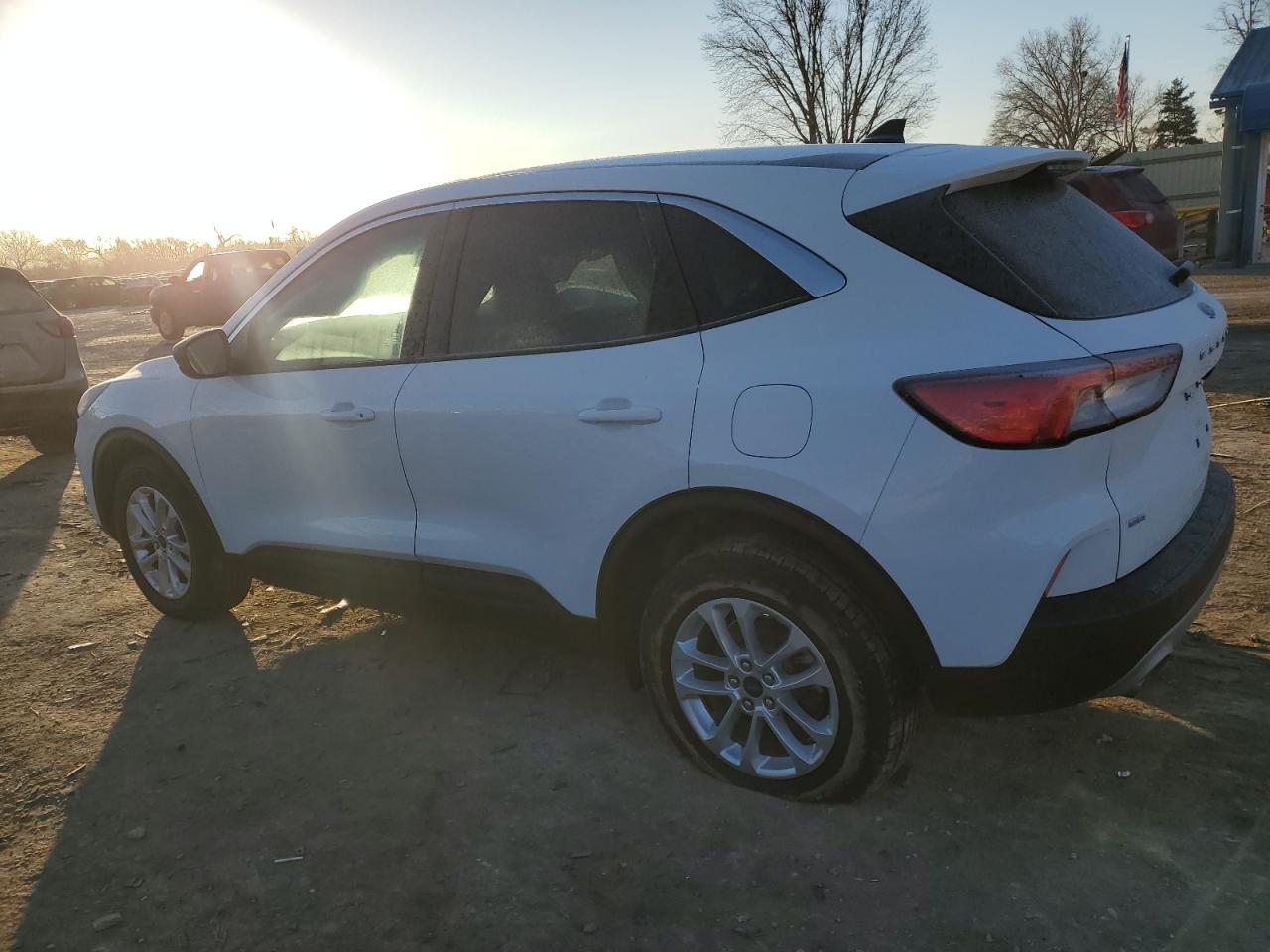 2022 FORD ESCAPE SE VIN:1FMCU9G68NUA43674