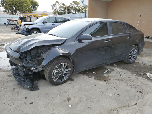 2022 KIA FORTE FE VIN:3KPF24AD2NE488525