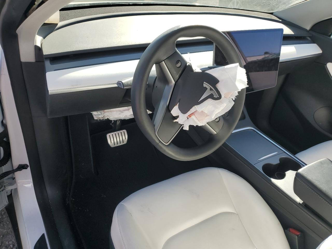 2022 TESLA MODEL Y  VIN:7SAYGDEF7NF342009