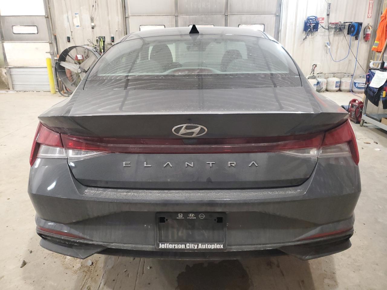2023 HYUNDAI ELANTRA SE VIN:1FA6P8CF6F5371413