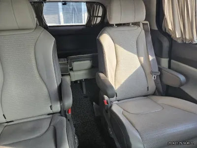 2022 Kia Carnival VIN:
