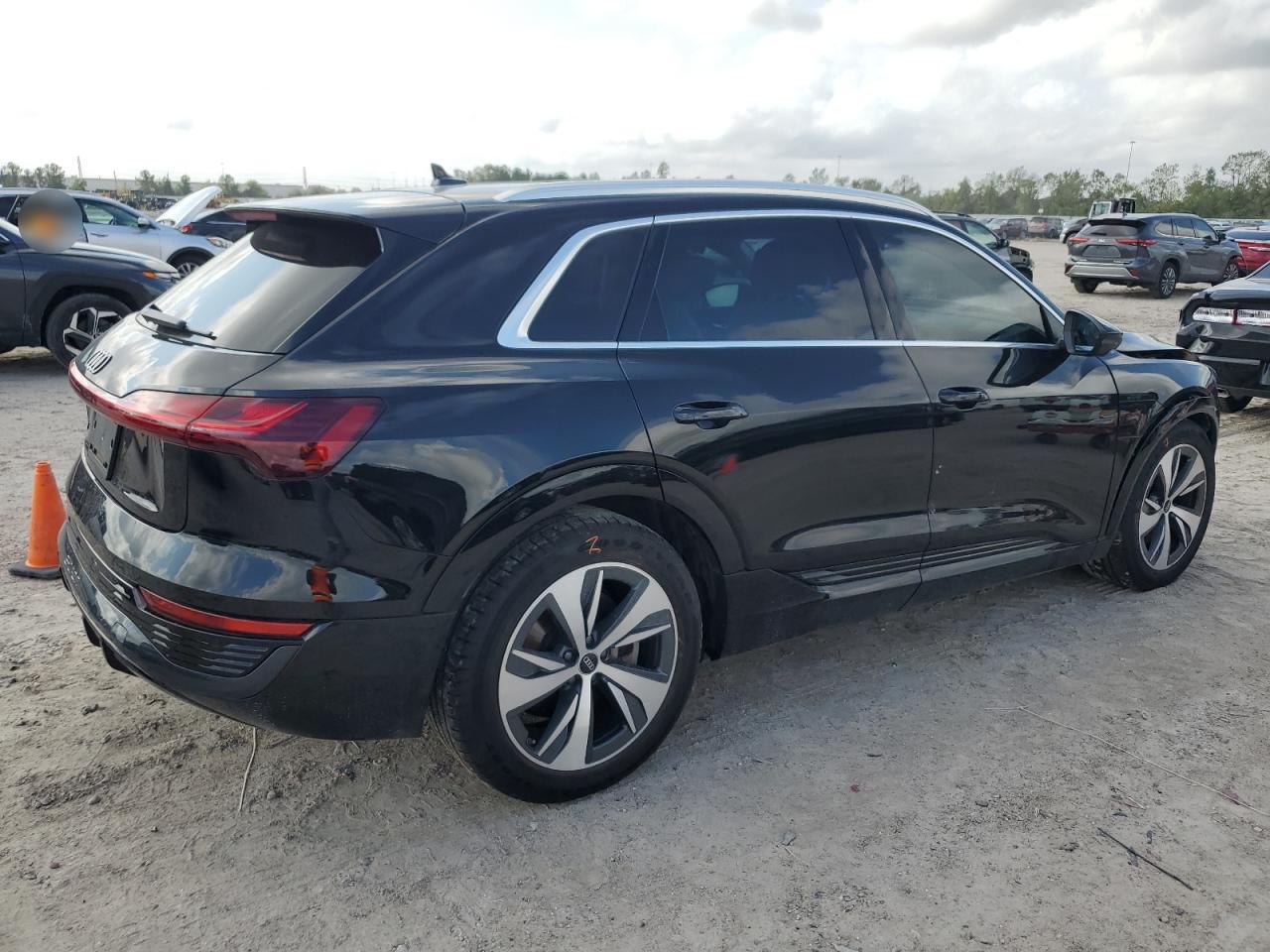 2024 AUDI Q8 E-TRON PREMIUM PLUS VIN:WA15AAGE4RB029832