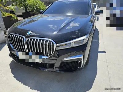 2021 BMW 740 VIN: