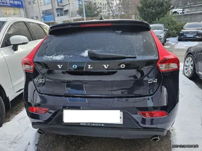 2016 Volvo V40 YV1MVA8KDG2303186 VIN:YV1MVA8KDG2303186