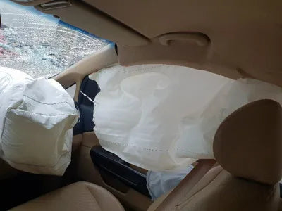 2017 Kia Carnival VIN: