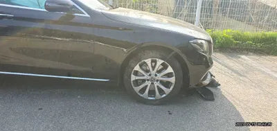 2018 Mercedes-Benz E 300 WDDZF4JBXJA299382 VIN:WDDZF4JBXJA299382