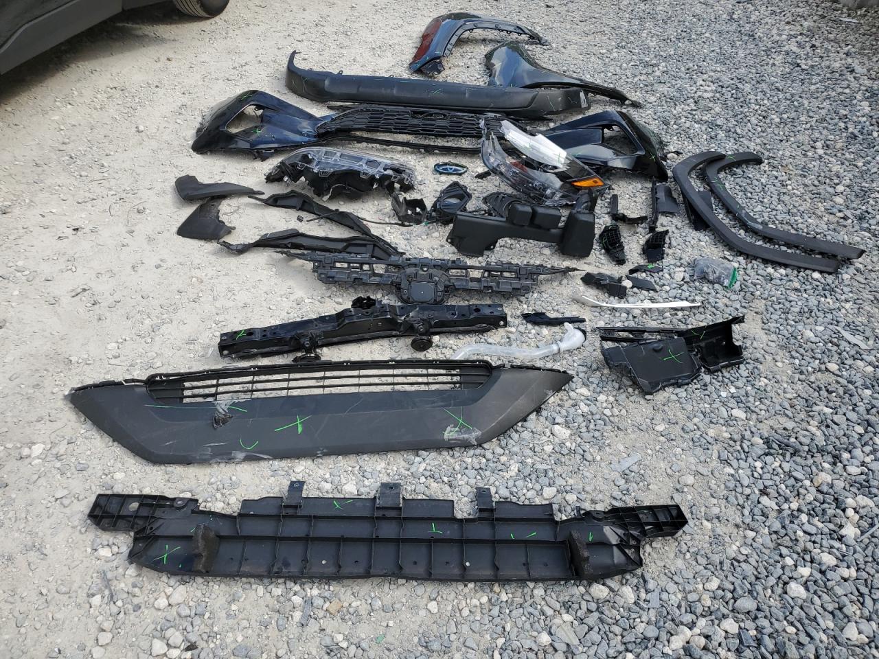 2024 TOYOTA RAV4 XLE VIN:2T3W1RFV0RC291463