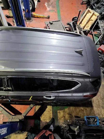 2018 Hyundai Santa FE VIN:
