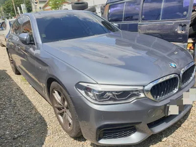 2019 BMW 520 VIN: