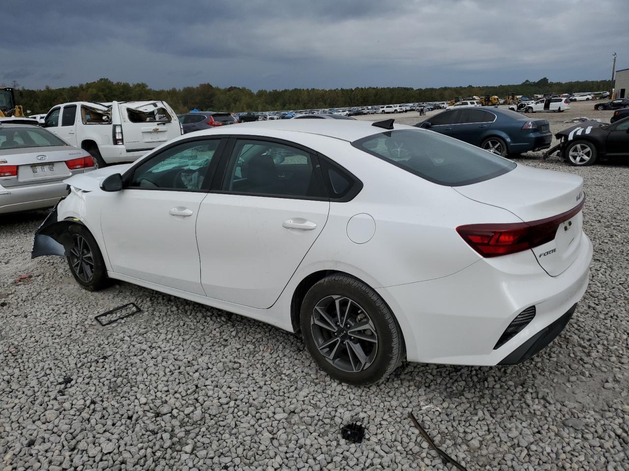 2023 KIA FORTE LX VIN:3KPF24AD7PE605356