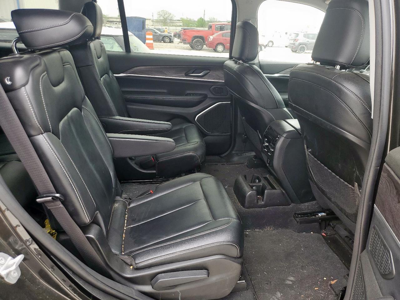 2023 JEEP GRAND CHEROKEE L LIMITED VIN:1C4RJJBG7P8714126