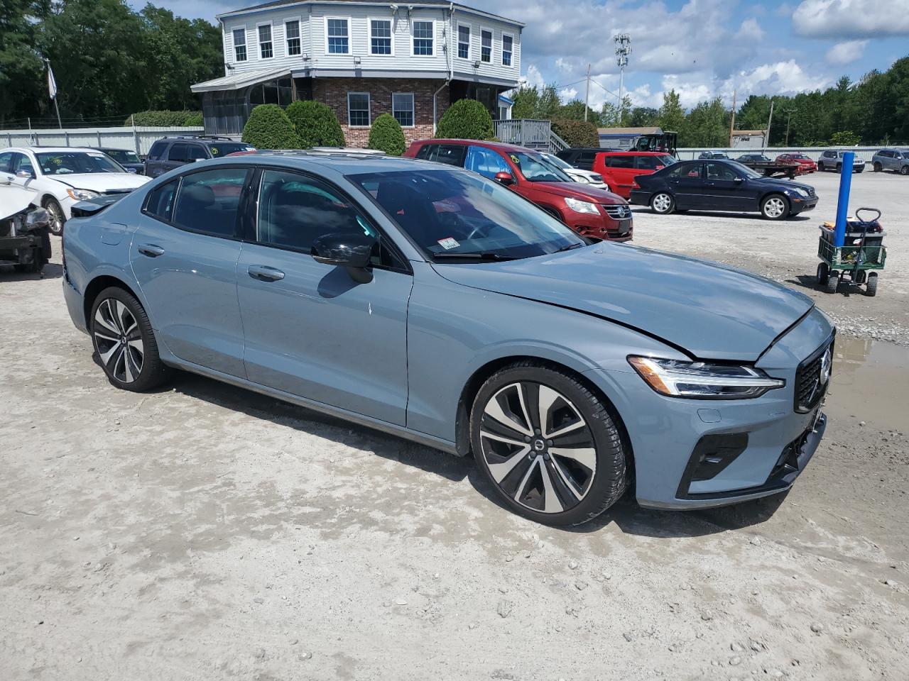 2022 VOLVO S60 B5 MOMENTUM VIN:7JRL12TZ7NG160697