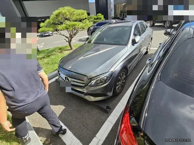 2017 Mercedes-Benz C 220 VIN: