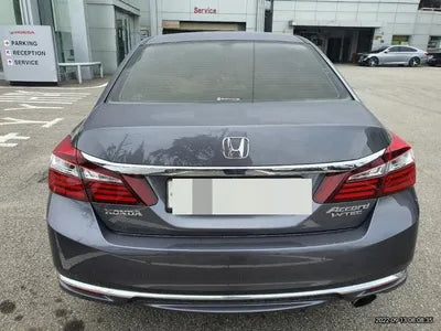 2017 Honda Accord VIN: