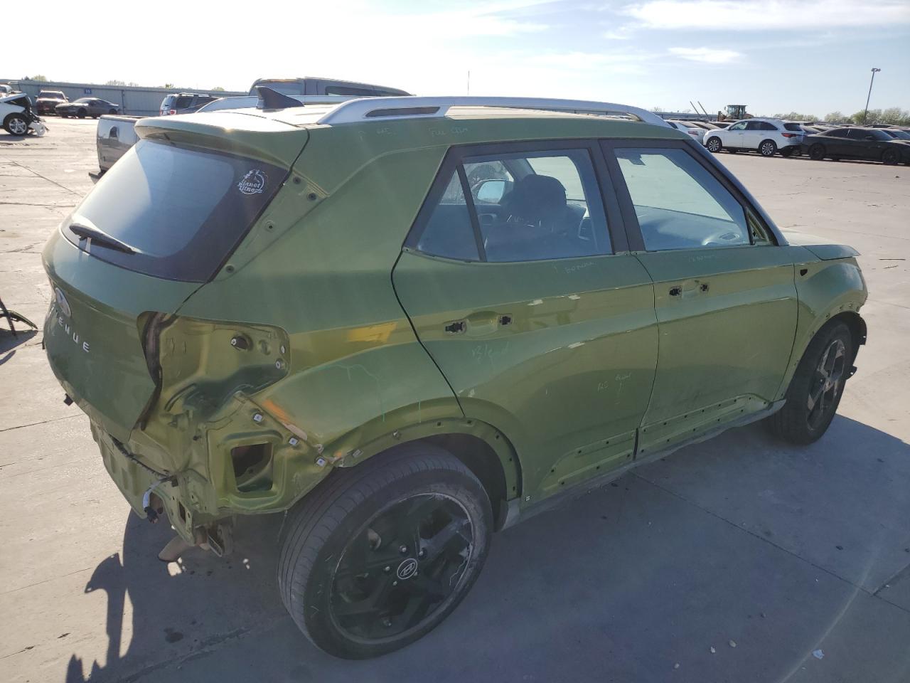 2022 HYUNDAI VENUE SEL VIN:KMHRC8A36NU178268