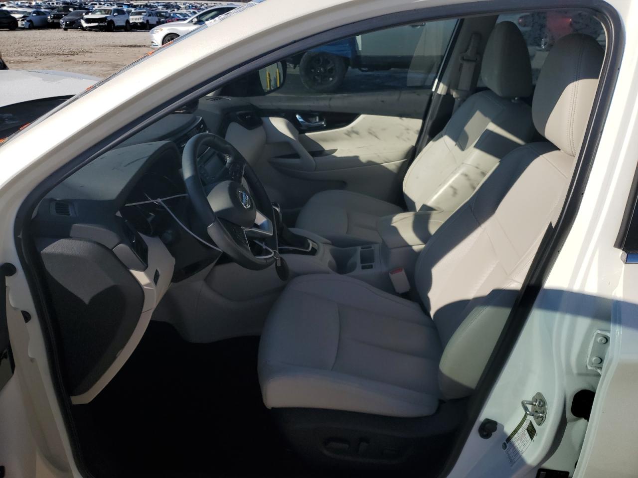 2022 NISSAN ROGUE SPORT SL VIN:JN1BJ1CW2NW499015