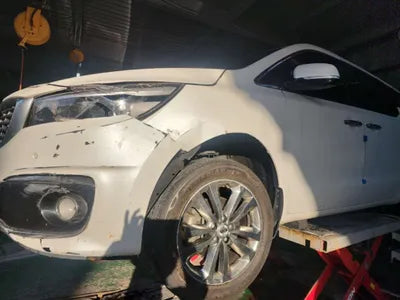 2017 Kia Carnival VIN: