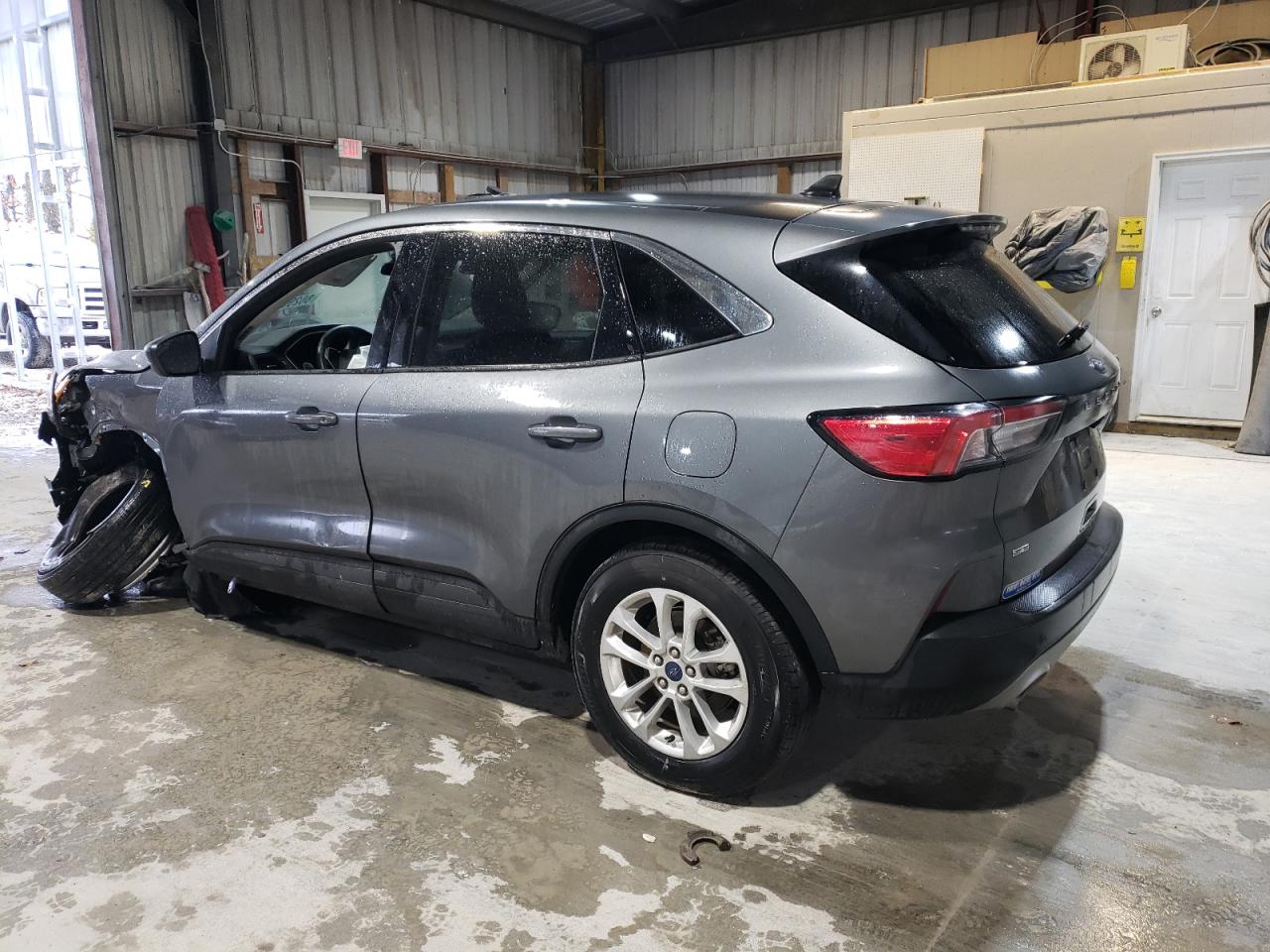 2022 FORD ESCAPE SE VIN:1FMCU0G64NUB09973