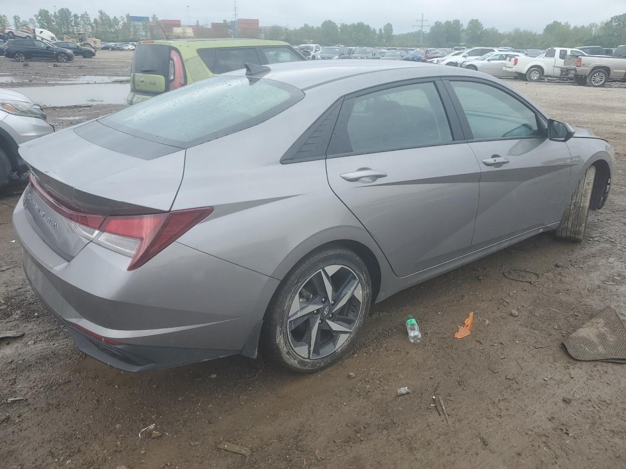 2023 HYUNDAI ELANTRA SEL VIN:KMHLS4AG3PU474646