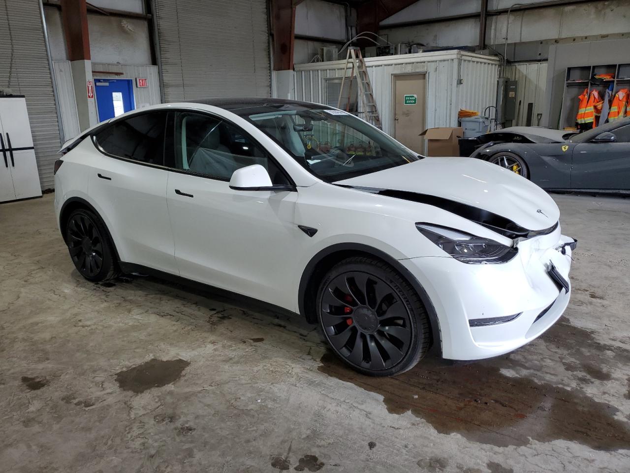 2023 TESLA MODEL Y  VIN:7SAYGDEF4PF788024