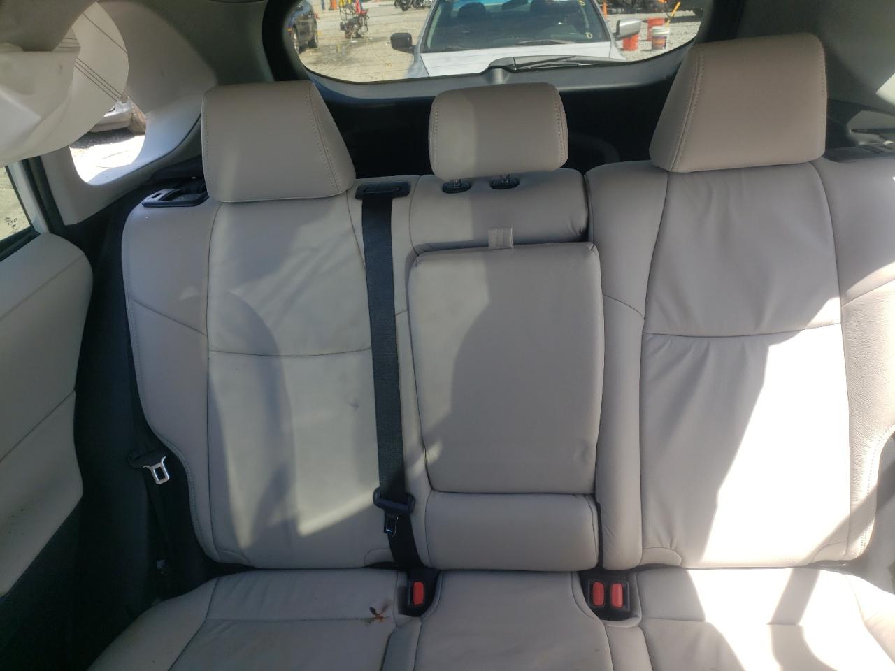 2022 TOYOTA RAV4 XLE VIN:2T3W1RFV7NC186493