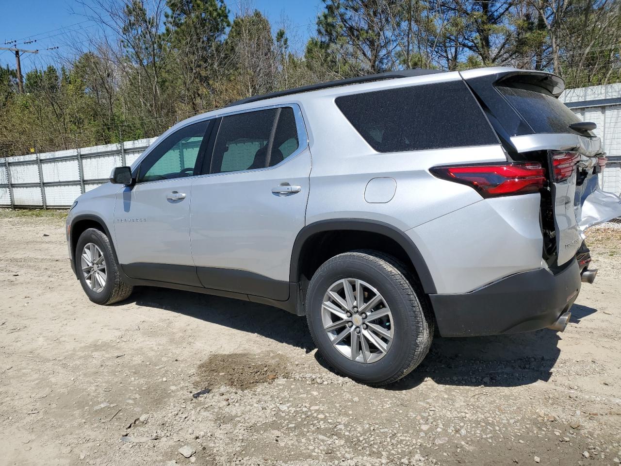 2022 CHEVROLET TRAVERSE LT VIN:1GNERGKW9NJ136609