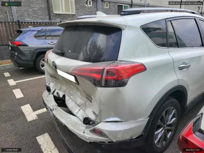 2017 Toyota RAV4 JTMDJREV4HD147160 VIN:JTMDJREV4HD147160