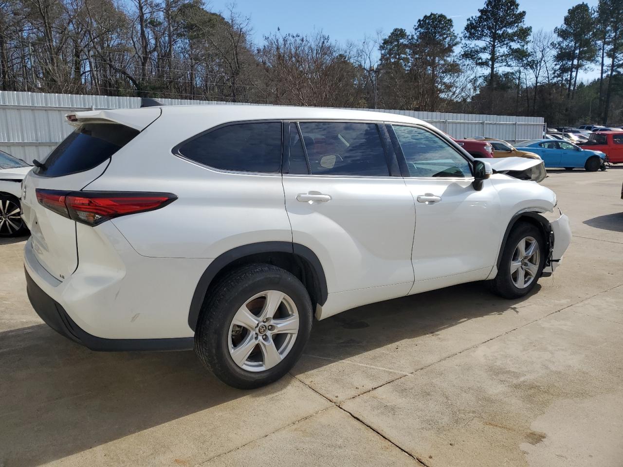 2022 TOYOTA HIGHLANDER L VIN:5TDZZRAH3NS104282