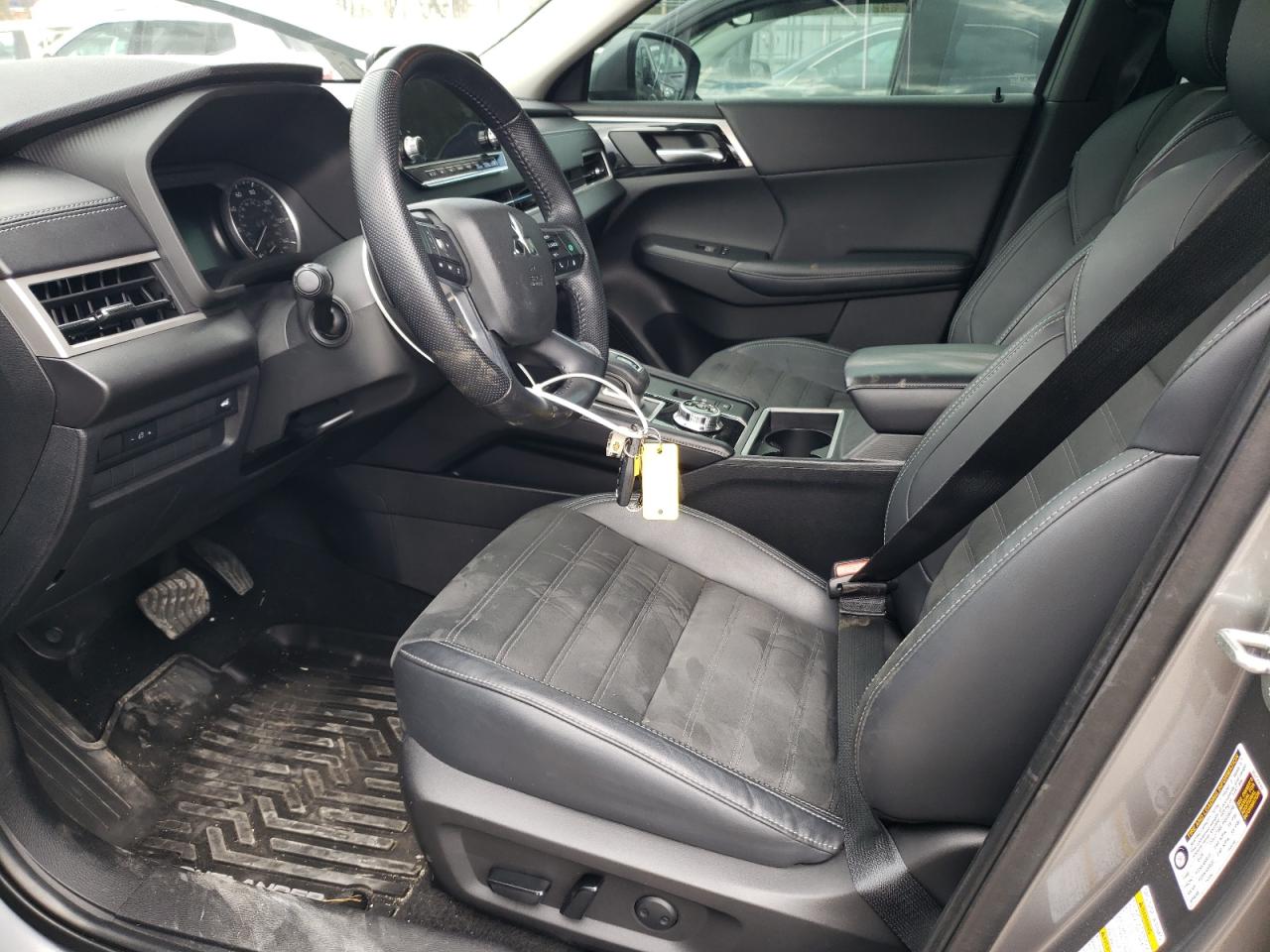 2022 MITSUBISHI OUTLANDER SE VIN:JA4J4UA87NZ047821