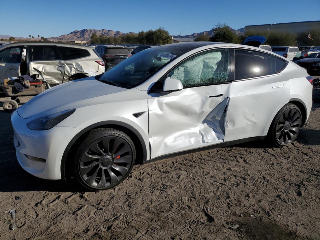 2023 TESLA MODEL Y  VIN:7SAYGDEF7PF793069
