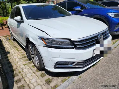 2018 Volkswagen Passat VIN:
