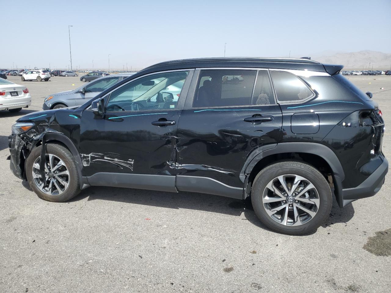 2023 TOYOTA COROLLA CROSS XLE VIN:7MUDAABG2PV062401