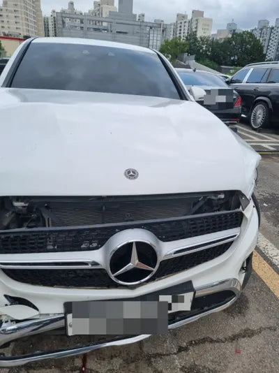 2019 Mercedes-Benz GLC 300 WDC0J4KB2KF528068 VIN:WDC0J4KB2KF528068