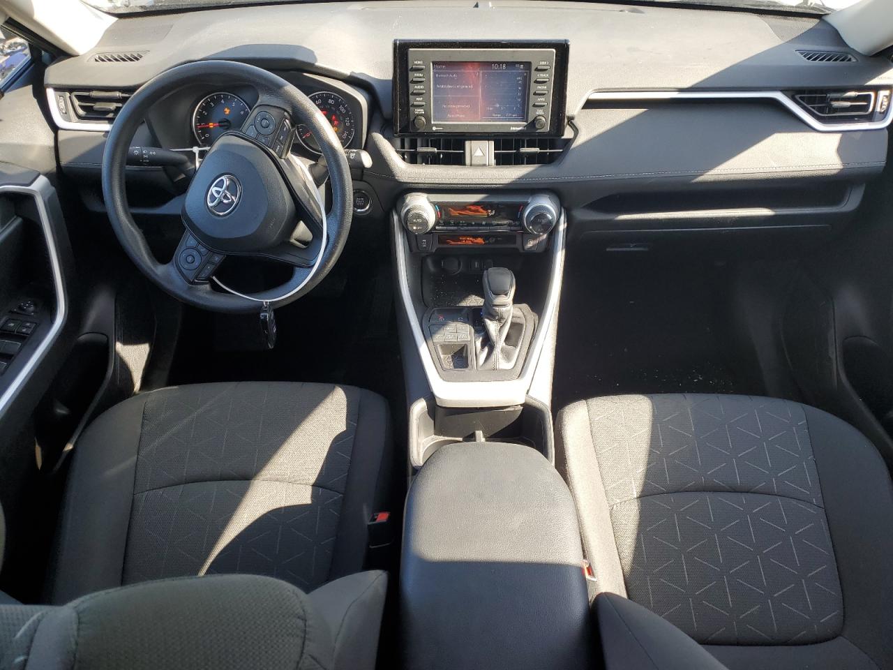 2022 TOYOTA RAV4 XLE VIN:2T3P1RFV6NW300132