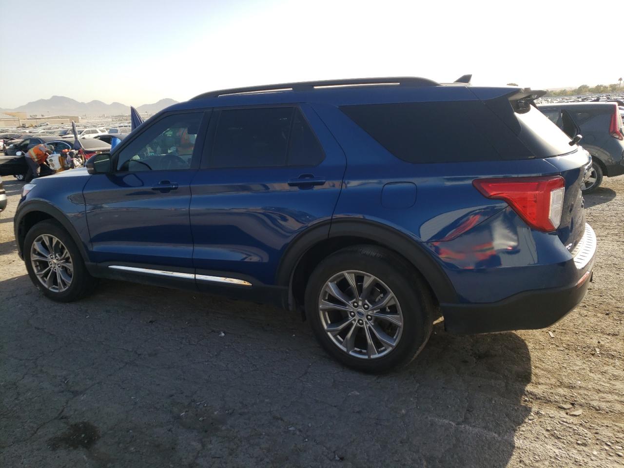 2022 FORD EXPLORER XLT VIN:1FMSK7DH7NGC10844