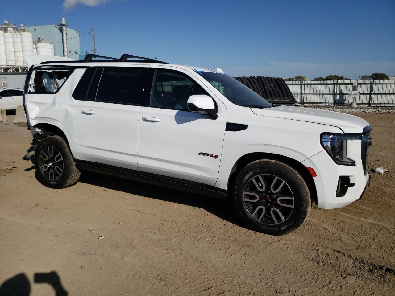 2023 GMC YUKON XL K1500 AT4 VIN:1GKS2HKD2PR267412