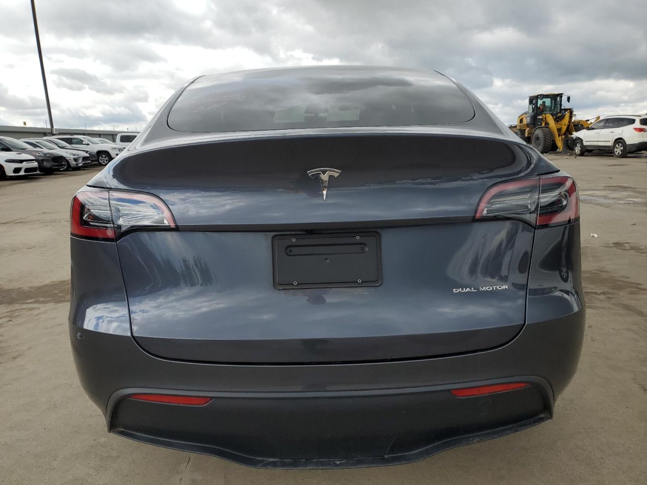 2023 TESLA MODEL Y  VIN:7SAYGDEE4PF614106