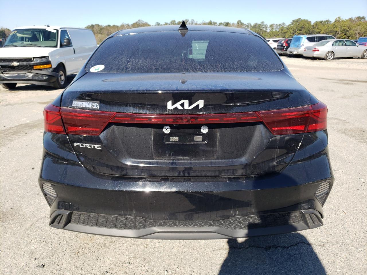 2022 KIA FORTE FE VIN:3KPF24AD7NE418583